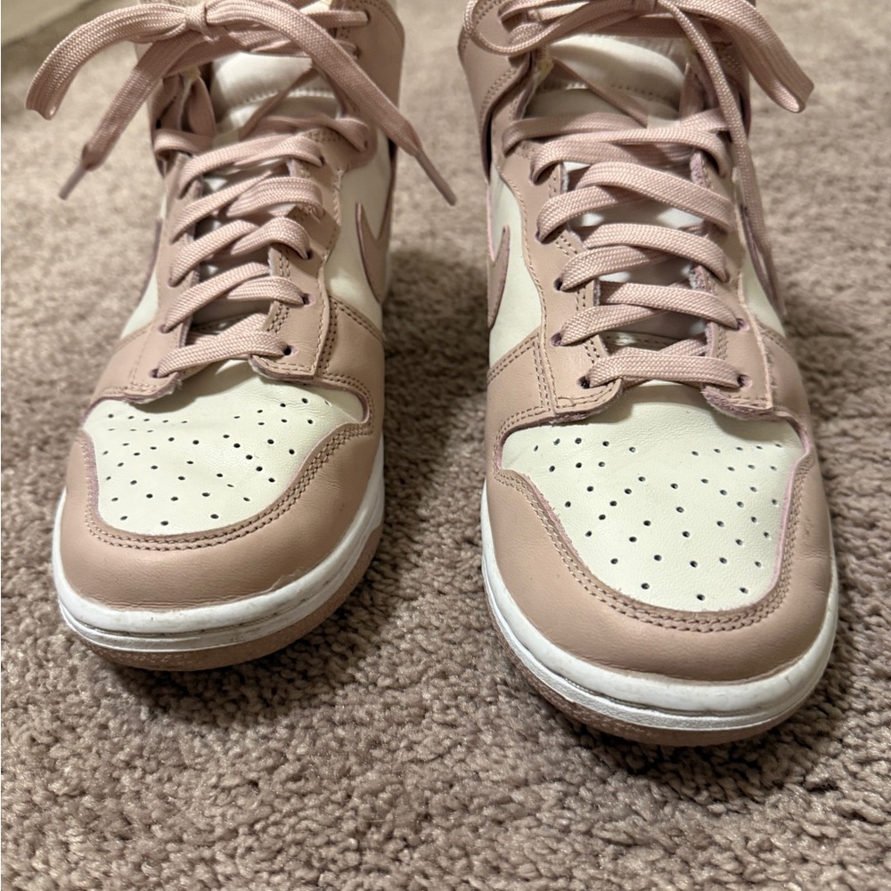 Nike Dunk High top sneakers in the "Pink Oxford" size 38 GUC - Picture 6 of 15